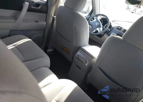 2012 Toyota Highlander Base V6 from USA, damaged, VIN 5TDBK3EH2CS113467